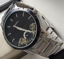 Fossil XXLTwist-Uhr Automatik und Quartz