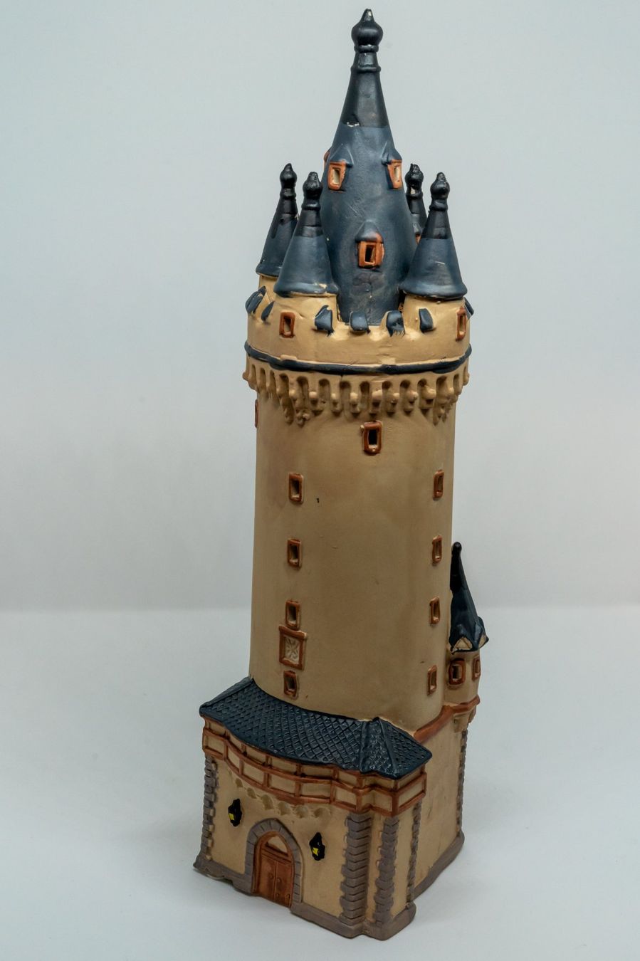 Tutte le decorazioni: Keramik Lichterhaus - Eschheimer Turm – Usato da Bäretswil venduto da Aukionaer 1