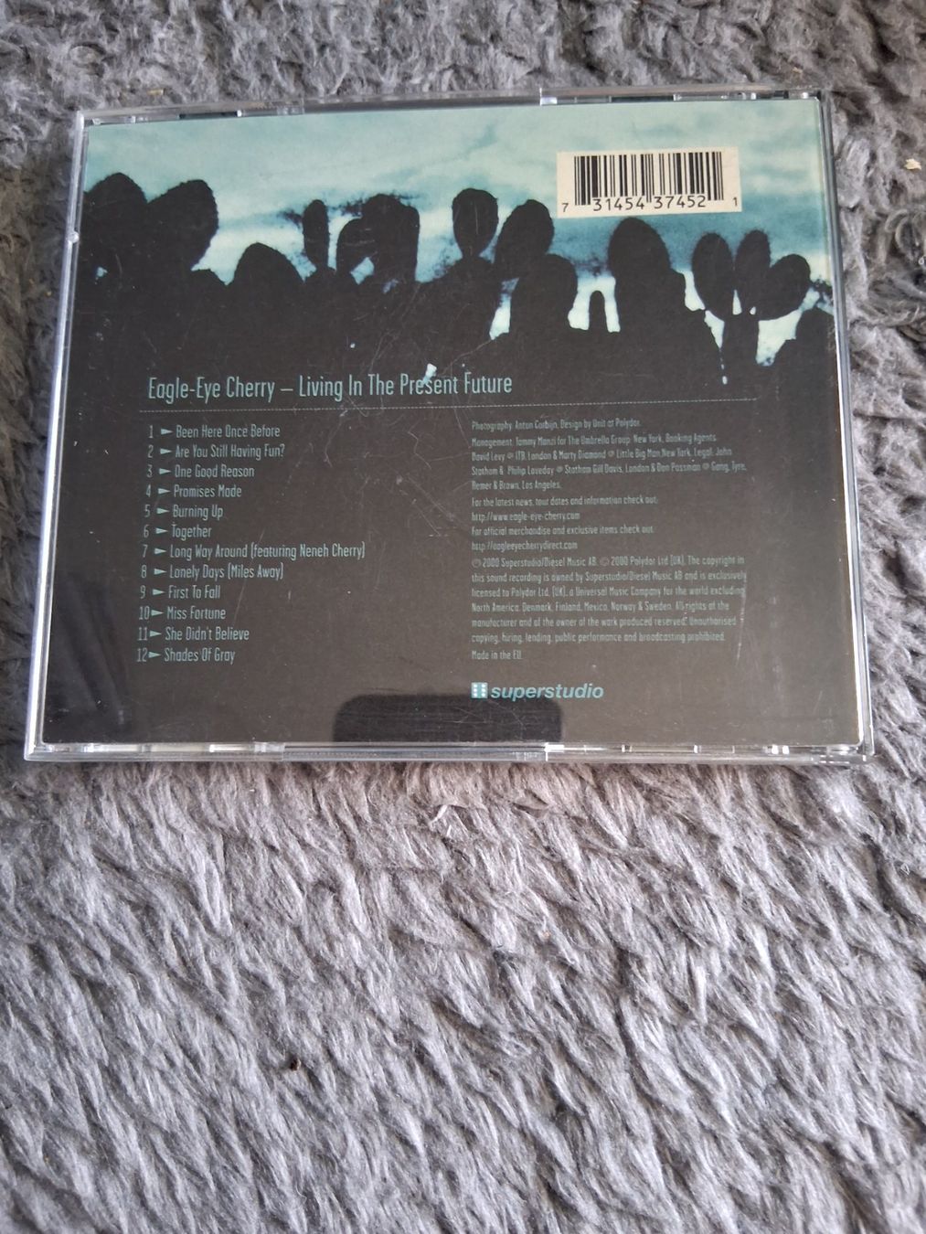 CD: EAGLE-EYE CHERRY    LIVING IN THE PRESENT FUTURE       CD – Usato da Wetzikon ZH venduto da Ramones01 1