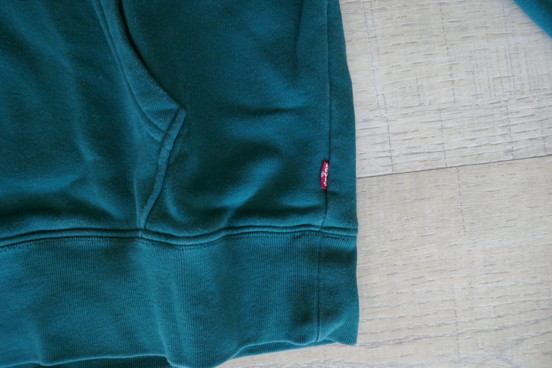 Levi's Pullover & Sweatshirts: Pullover, Hoodie Levis, grün, Gr. M – Gebraucht aus Port von uzuku 2