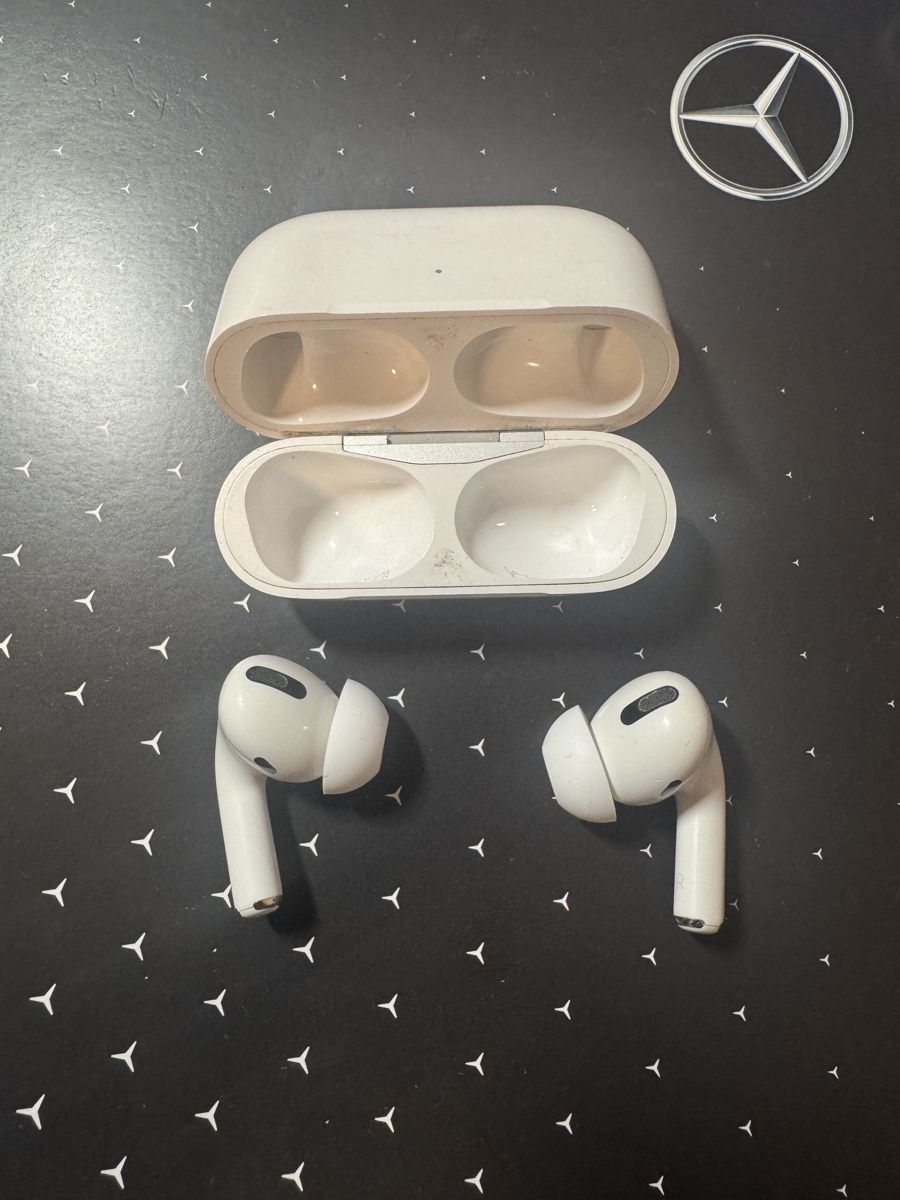 Apple Kopfhörer: AirPods Pro 1 Gen. – Gebraucht aus Ostermundigen von DKT