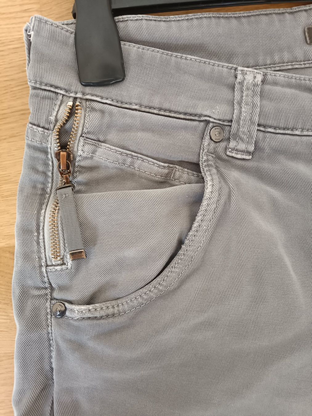 Jeans: Damen Hose grau – Usato da Bern venduto da joh_x7lj 2