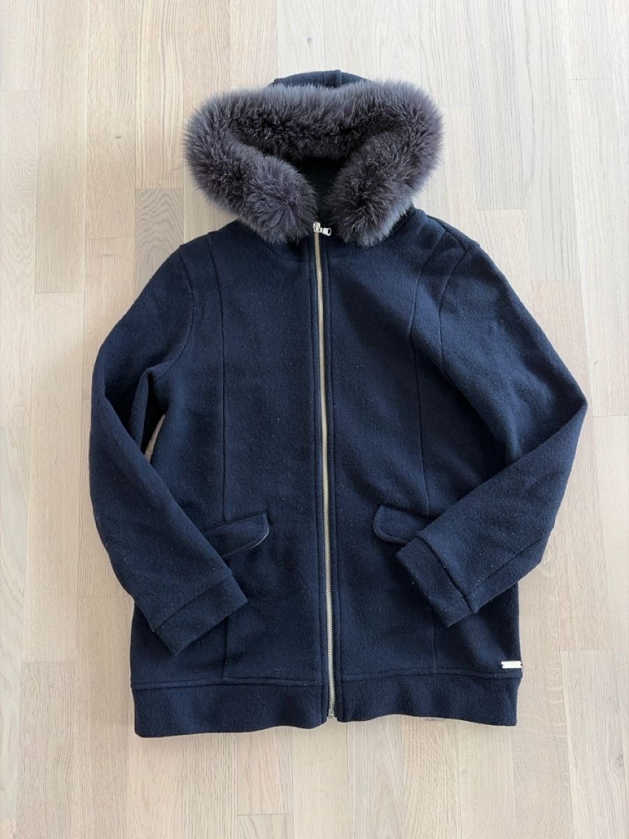 Woolrich Giacche: Woolrich Jacke mit Pelz Grösse M – Usato da Au ZH venduto da eac_gm25