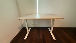 IKEA höhenverstellbarer Schreibtisch
