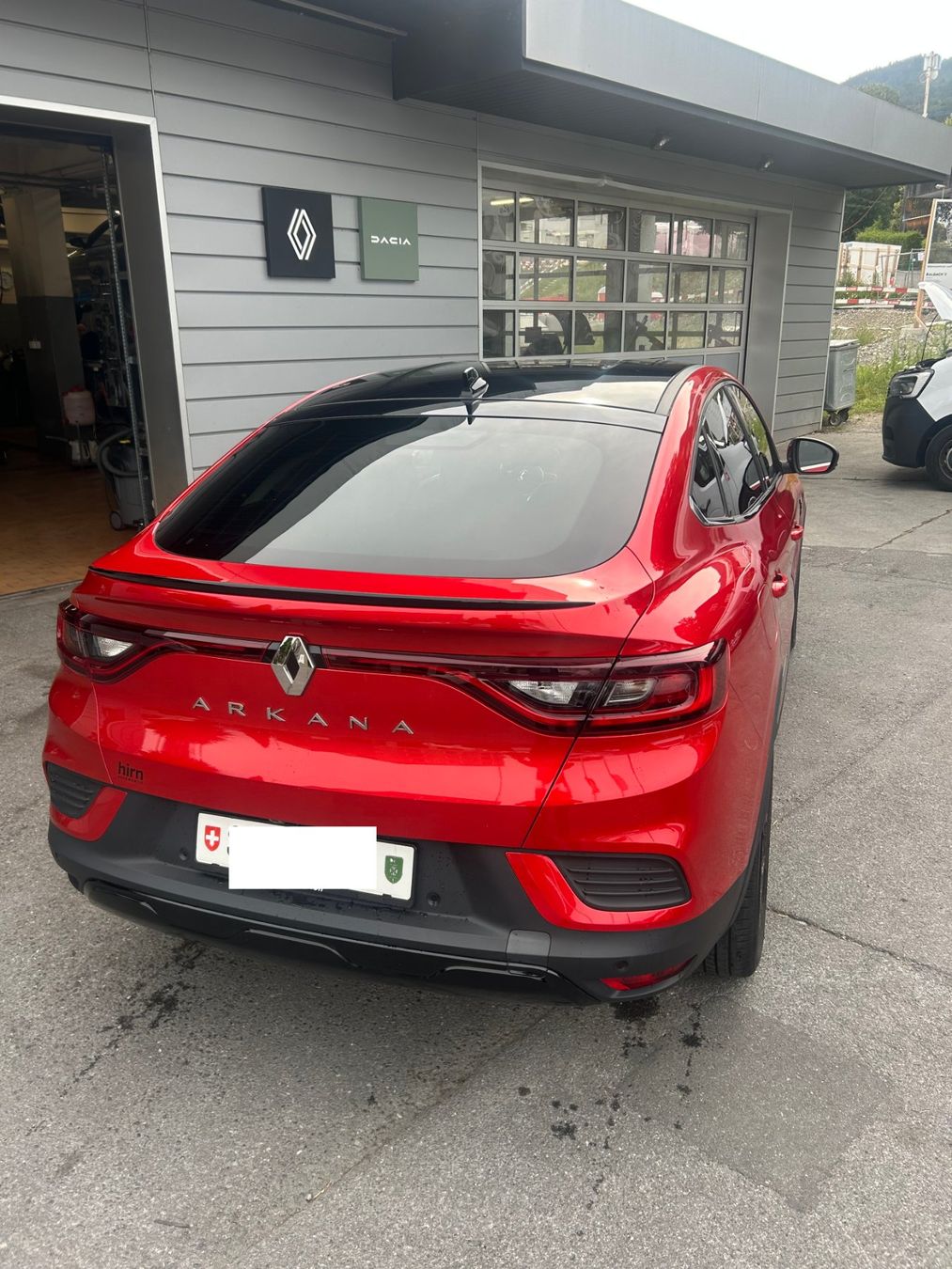 Renault Autos: Renault Arkana neuwertig, Rot – D'occasion à St. Margrethen SG par frc10 6