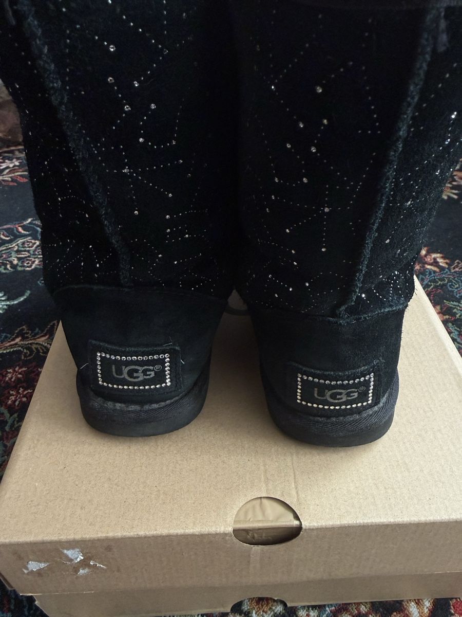 Ugg Scarpe da donna: Bottes d'hiver UGG, taille 37 – Usato da Monthey venduto da Joseph-29 1