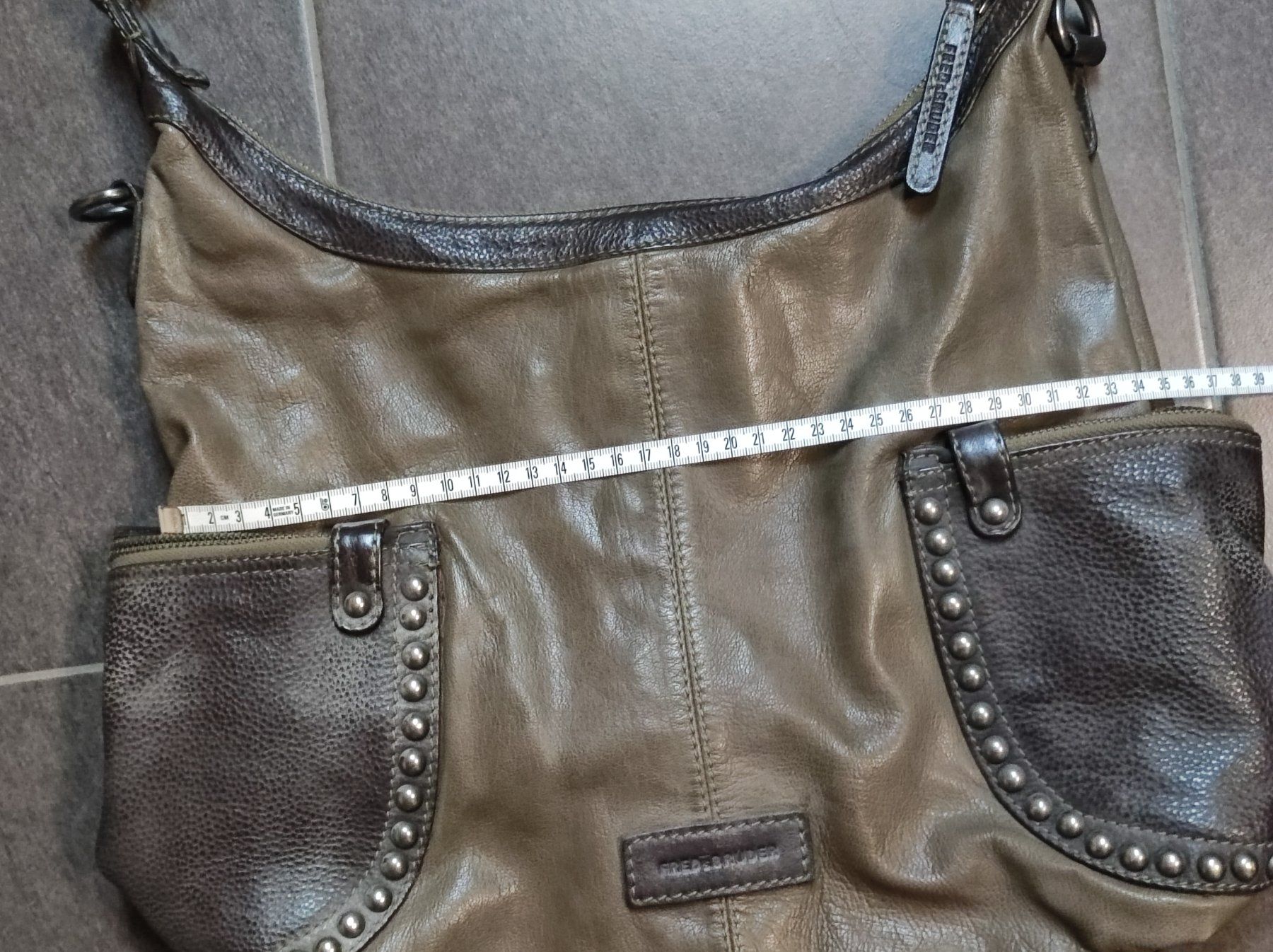 Borse da donna: Fredsburder Tasche / Schultertasche – Usato da Wohlen AG venduto da Tikale 8