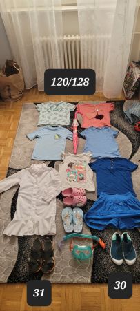Lot de vêtements fille été 120/122 -