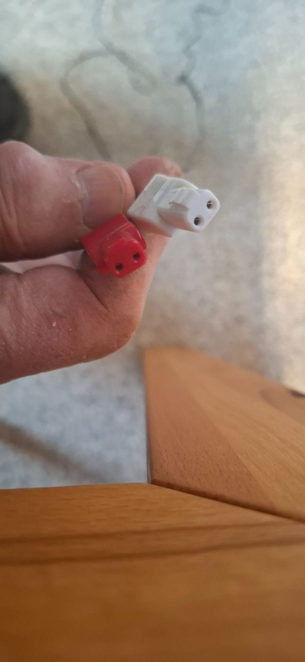 Sony Lautsprecher: 2 Sony Lautsprecher – Gebraucht aus Muttenz von Iwan1 6