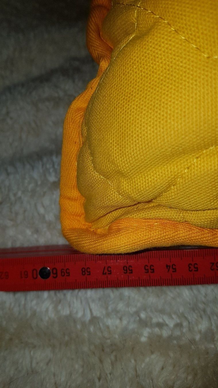 Flexa Cuscini: 3 Flexa Kissen gelb – Nuovo e nell'imballaggio originale da Schwarzenburg venduto da Flamingo07 1
