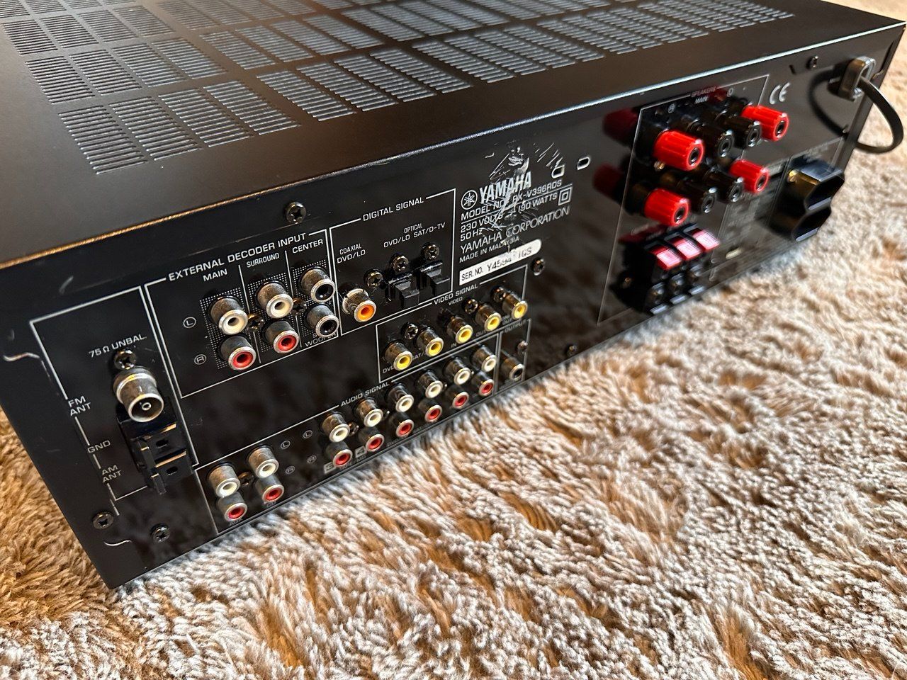 Yamaha Home Cinema: Yamaha RX-V396RDS AV Receiver – Usato da Fribourg venduto da eni_cnw8 4