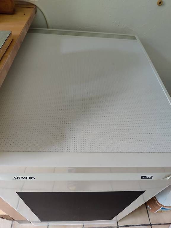 Siemens Gefrierschrank: Gefrierschrank Siemens – Gebraucht aus Davos Platz von ber_zfv9 2
