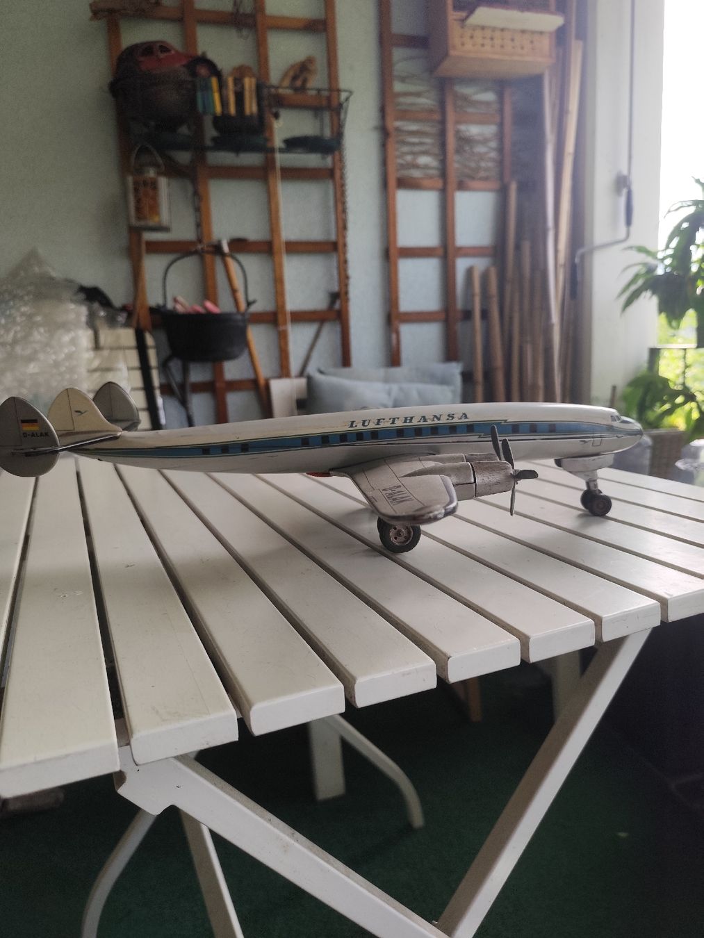 Lufthansa Modellbausätze & Standmodelle: 100 Jahre Lufthansa super Constellation blech Flieger – Gebraucht aus minusio von bierbrauer 9