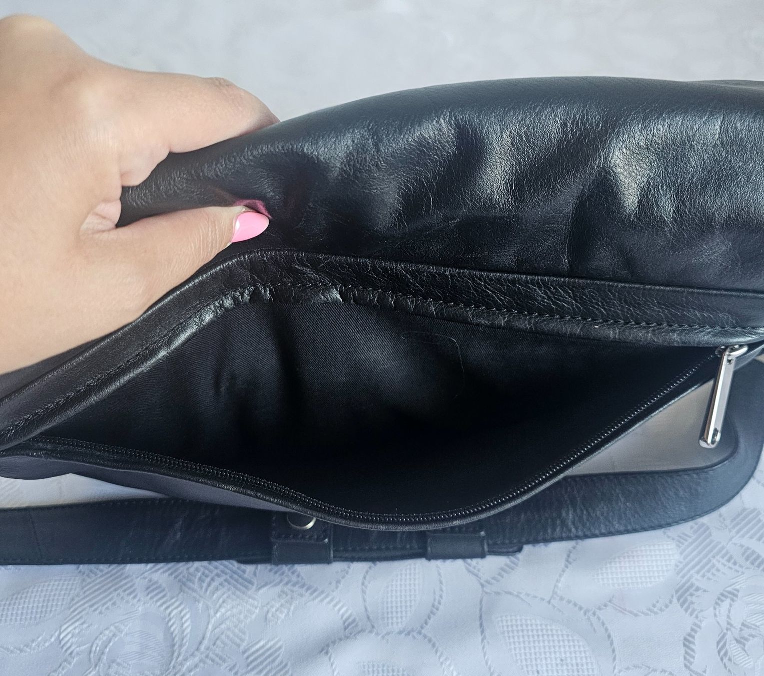 Bree Borse da donna: **BREE *** Umhängetasche Leder – Usato da Bronschhofen venduto da Xena37 9