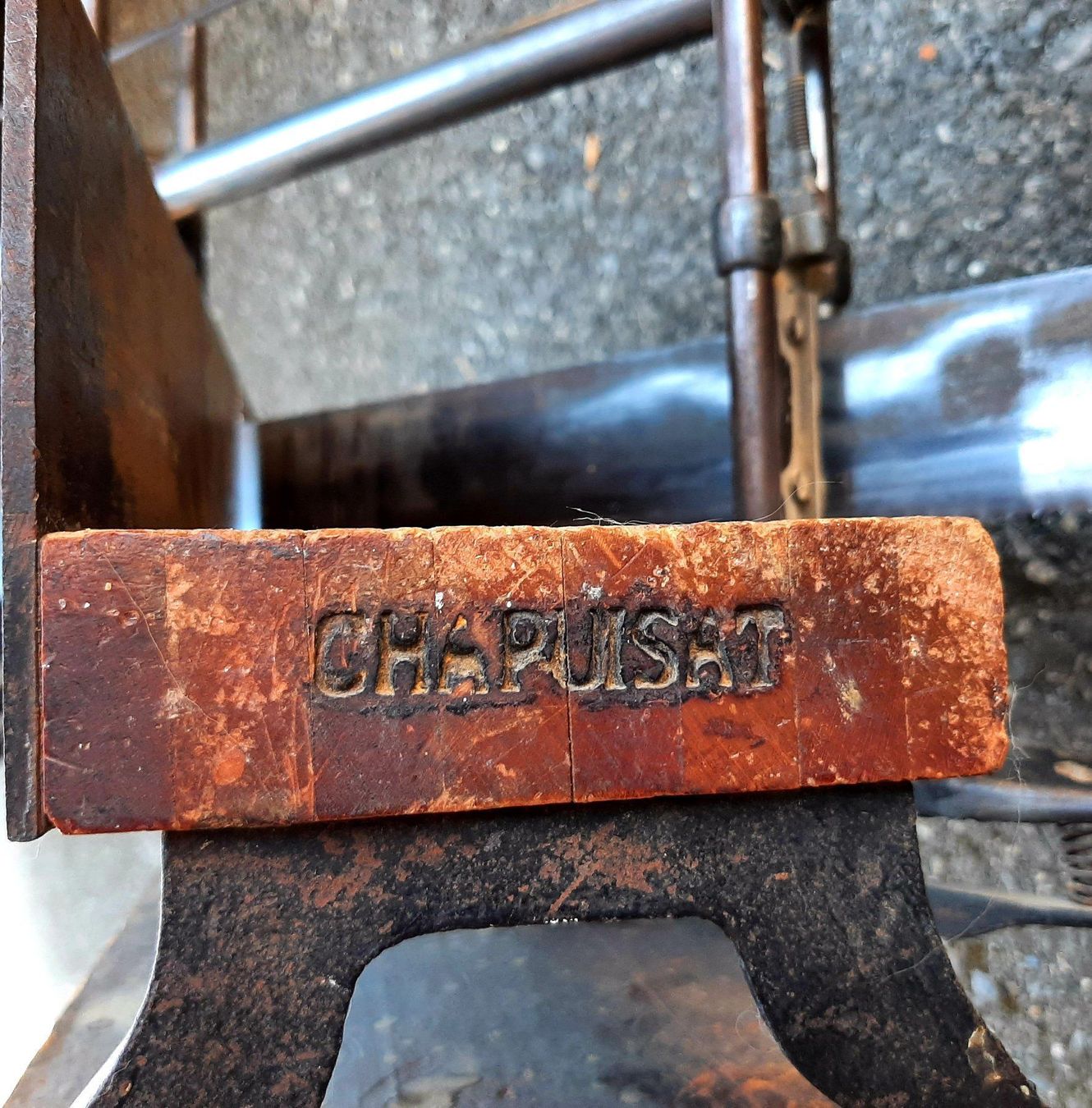 Seghe: Ancienne scie à onglet – Usato da Montet (Glâne) venduto da Koada2 7