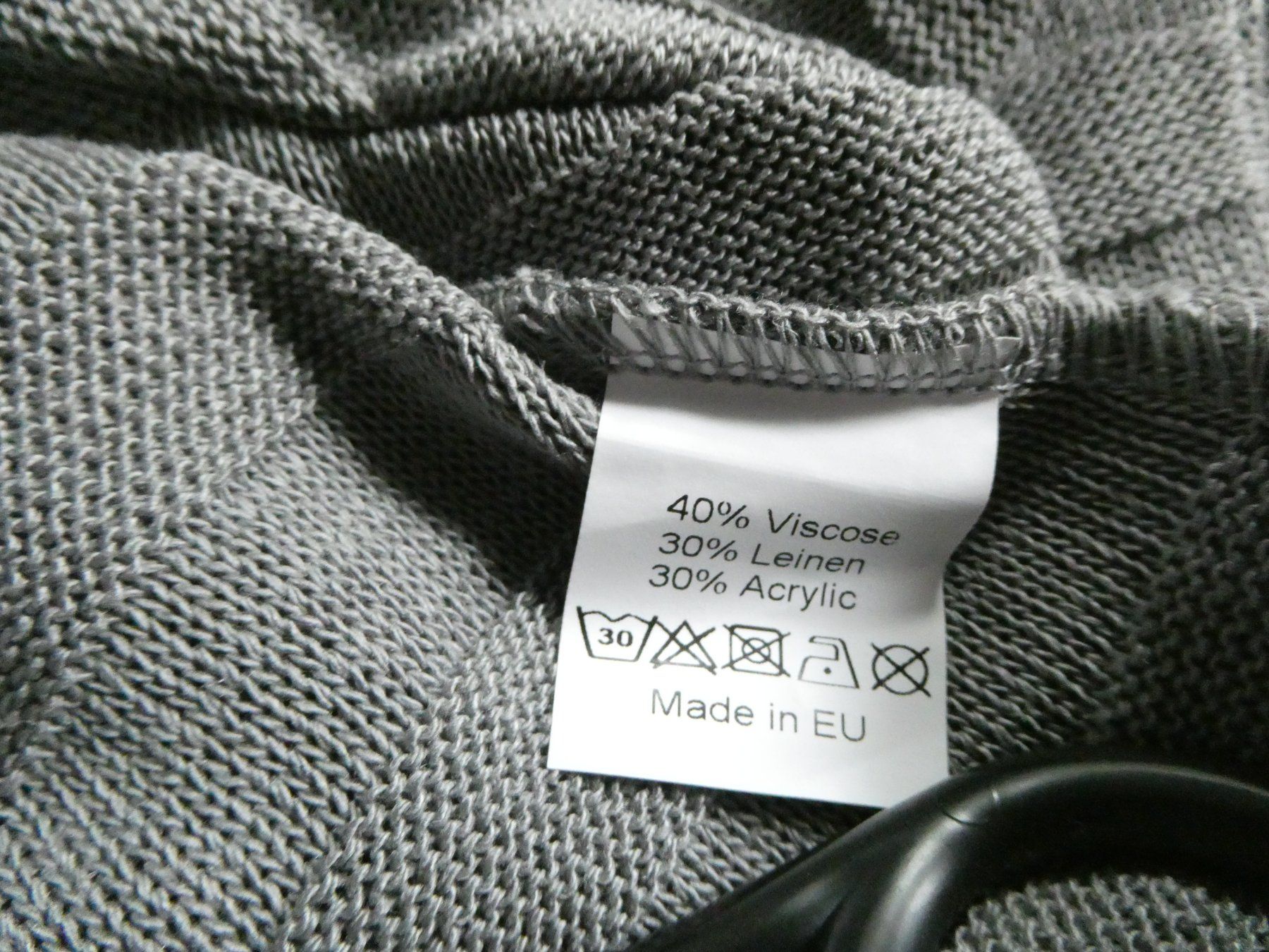 Maglioni & Felpe: Pullover grau-olive, Gr. ca. 48 – Nuovo (secondo la descrizione) da Thierachern venduto da danyely67 4