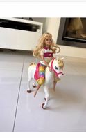 Barbie cavalière et son cheval