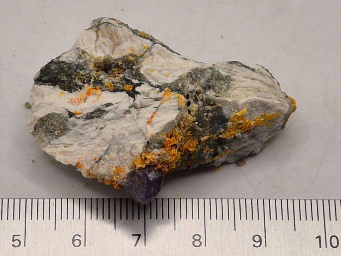 Minerali & Pietre curative: Wulfenit auf Fluorit; USA – Nuovo e nell'imballaggio originale da Winterthur venduto da LukasMineralienOase 1