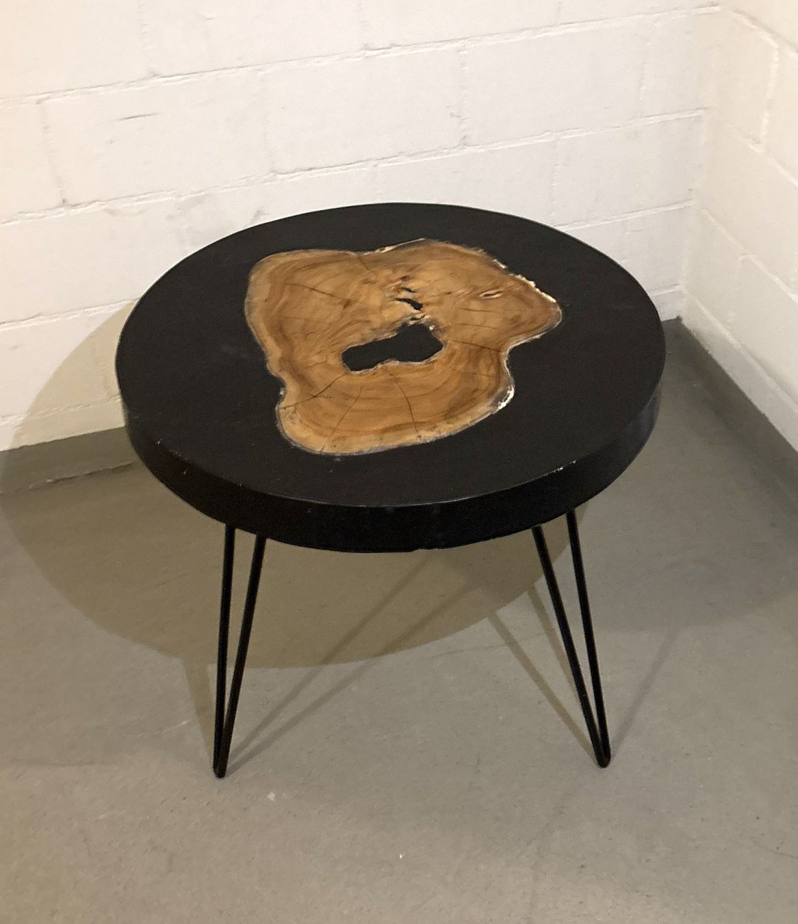 Tische: Beistelltisch rund aus Holz – Gebraucht aus Glattbrugg von Ariel012 1