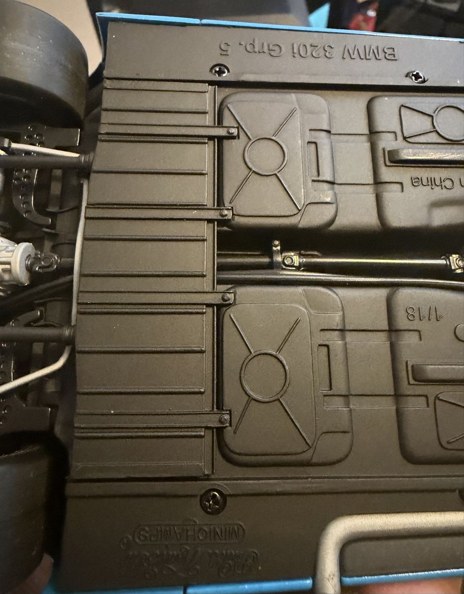 Minichamps Modellini d'auto: MC 1:18 BMW GRP. 5 – Usato da Däniken SO venduto da hasenpfote. 5