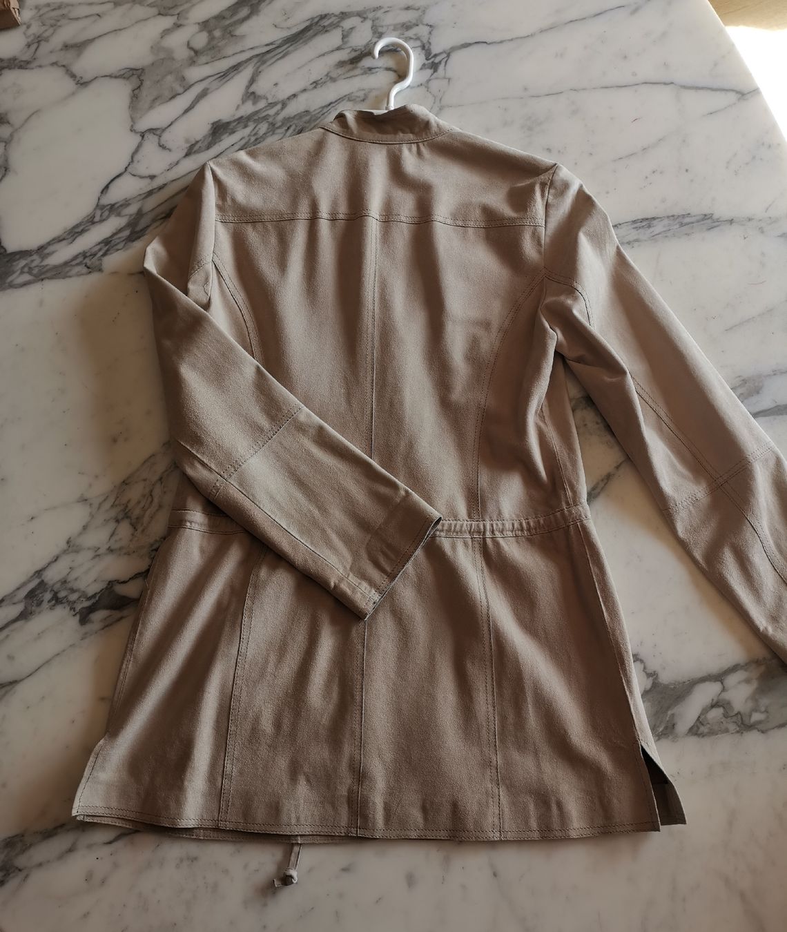 Betty Barclay Jacken: Betty Barclay, Wildleder Longblazer – Gebraucht aus Uerikon von pink_flamingo 1