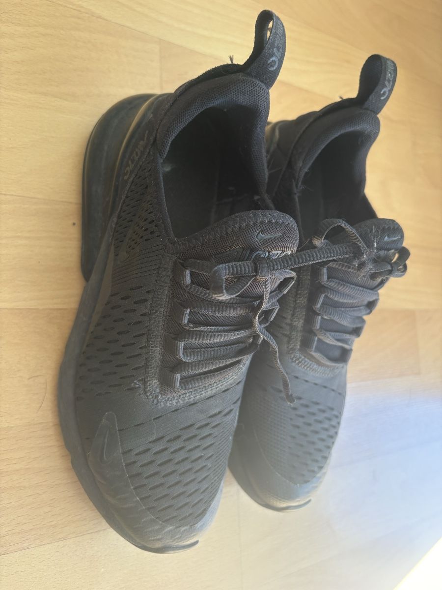 Nike Scarpe da donna: Nike Air 270 38 – Usato da Schliern b. Köniz venduto da Giulae 1