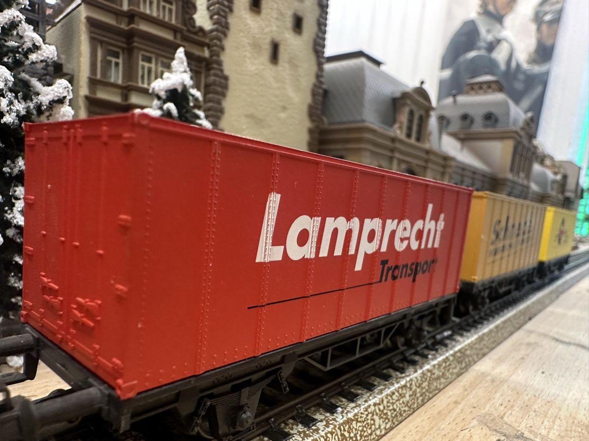 Märklin Modellini di ferrovie: Märklin Containerzug – Usato da Lupsingen venduto da New-Haven
