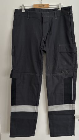 Uvex Herrenbundhose 3855 dunkelgrau Gr. 50