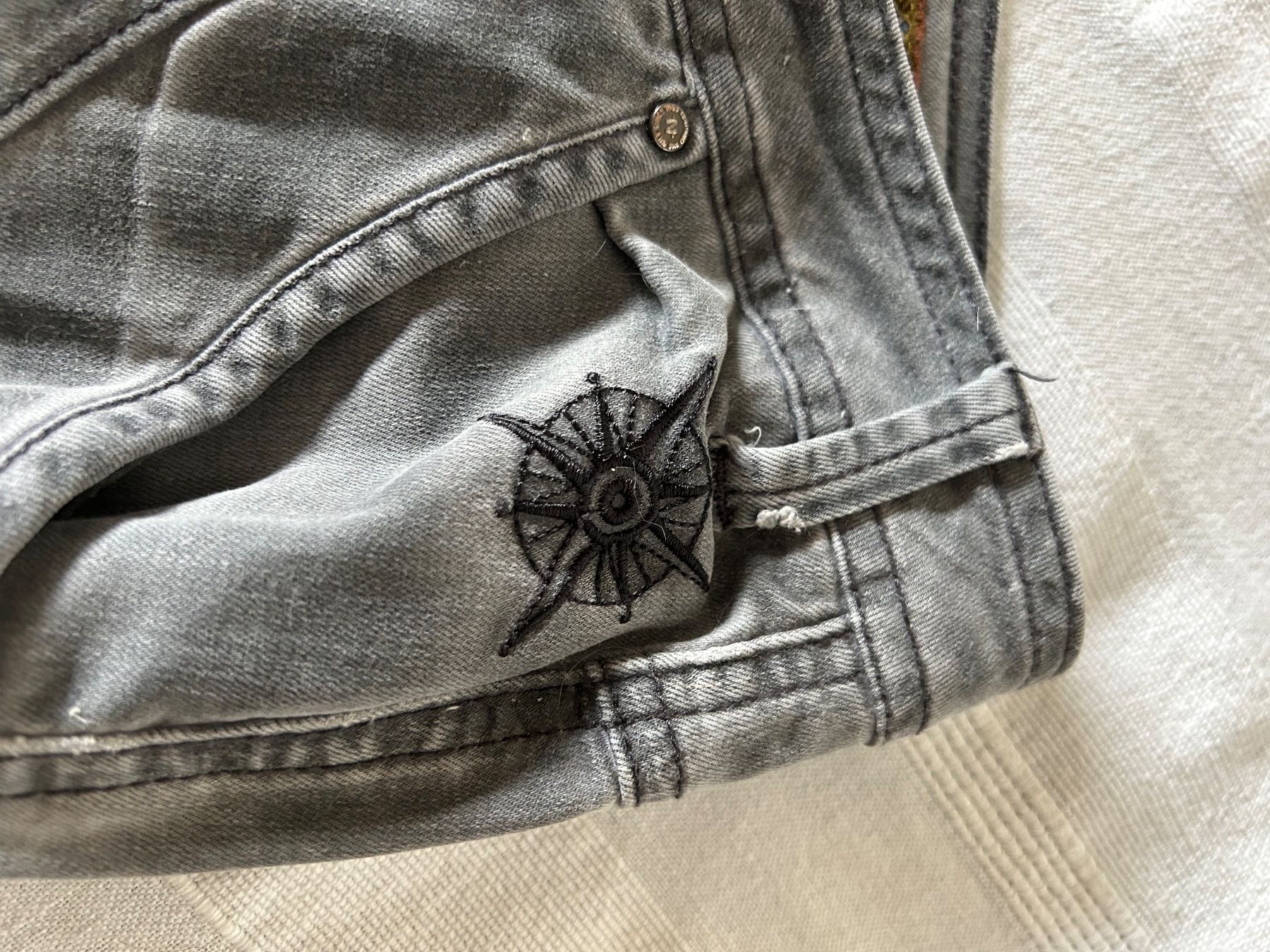Nile Jeans: Nile Jeans, Originalnile – Gebraucht aus Uster von kitsilano2011 2