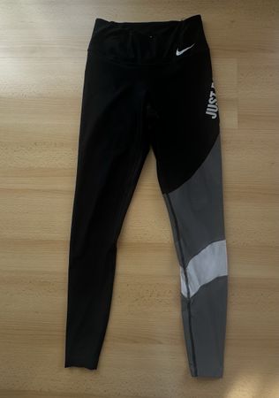 Nike Lauftights Grösse XS