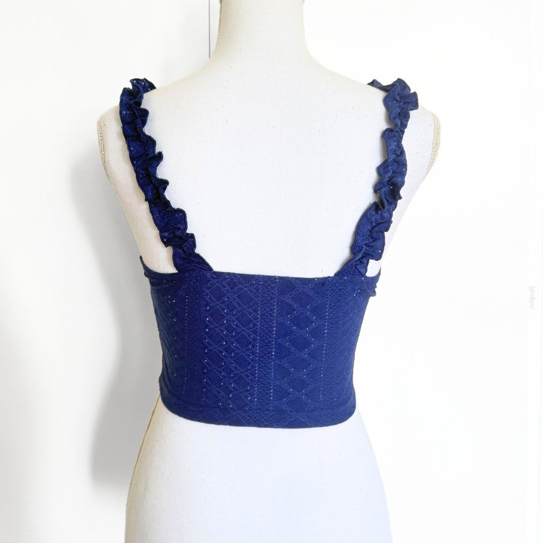 Shein Top: SHEIN Crop Top Bleu - Taille S – Usato da Vevey venduto da secondlifevevey 1