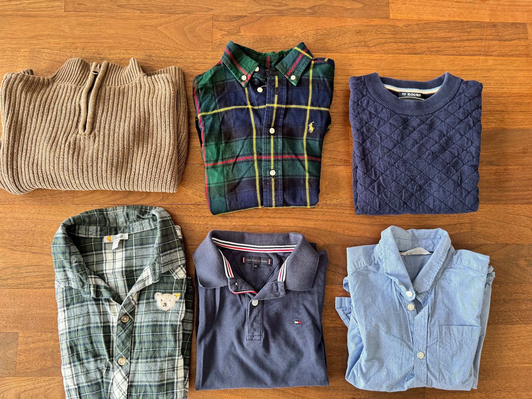Lotti & Set di vestiti: Kleiderpaket Gr. 122/128 – Usato da Eschlikon TG venduto da FilipSlomka 1