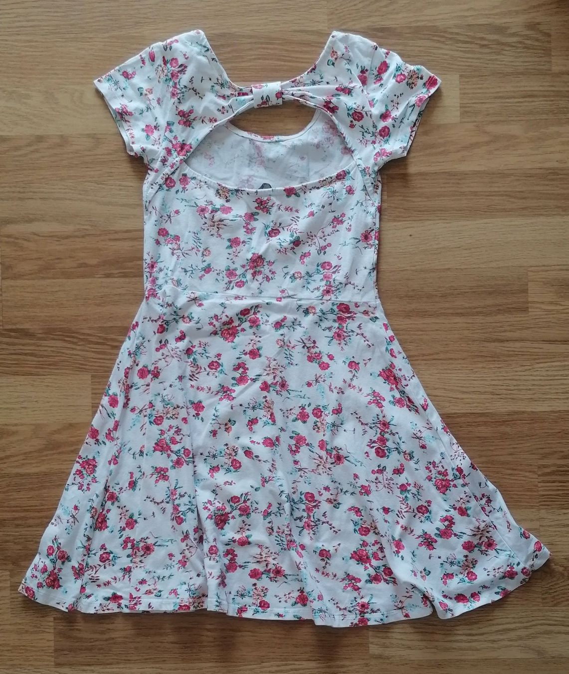 Vestiti: Robe – Usato da Montcherand venduto da petiteoune75 2