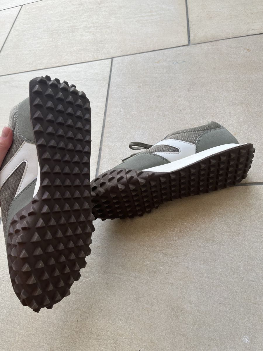 Scarpe da uomo: neue Herrenschuhe – Nuovo (secondo la descrizione) da Chur venduto da lua_7j7m 2