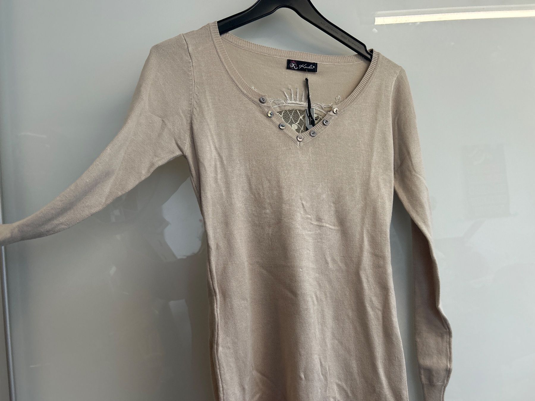 Maglioni & Felpe: Pullover Lang Figurbetont Strass Spitze 1 Size Neu – Nuovo e nell'imballaggio originale da Regensdorf venduto da Spyke55 1