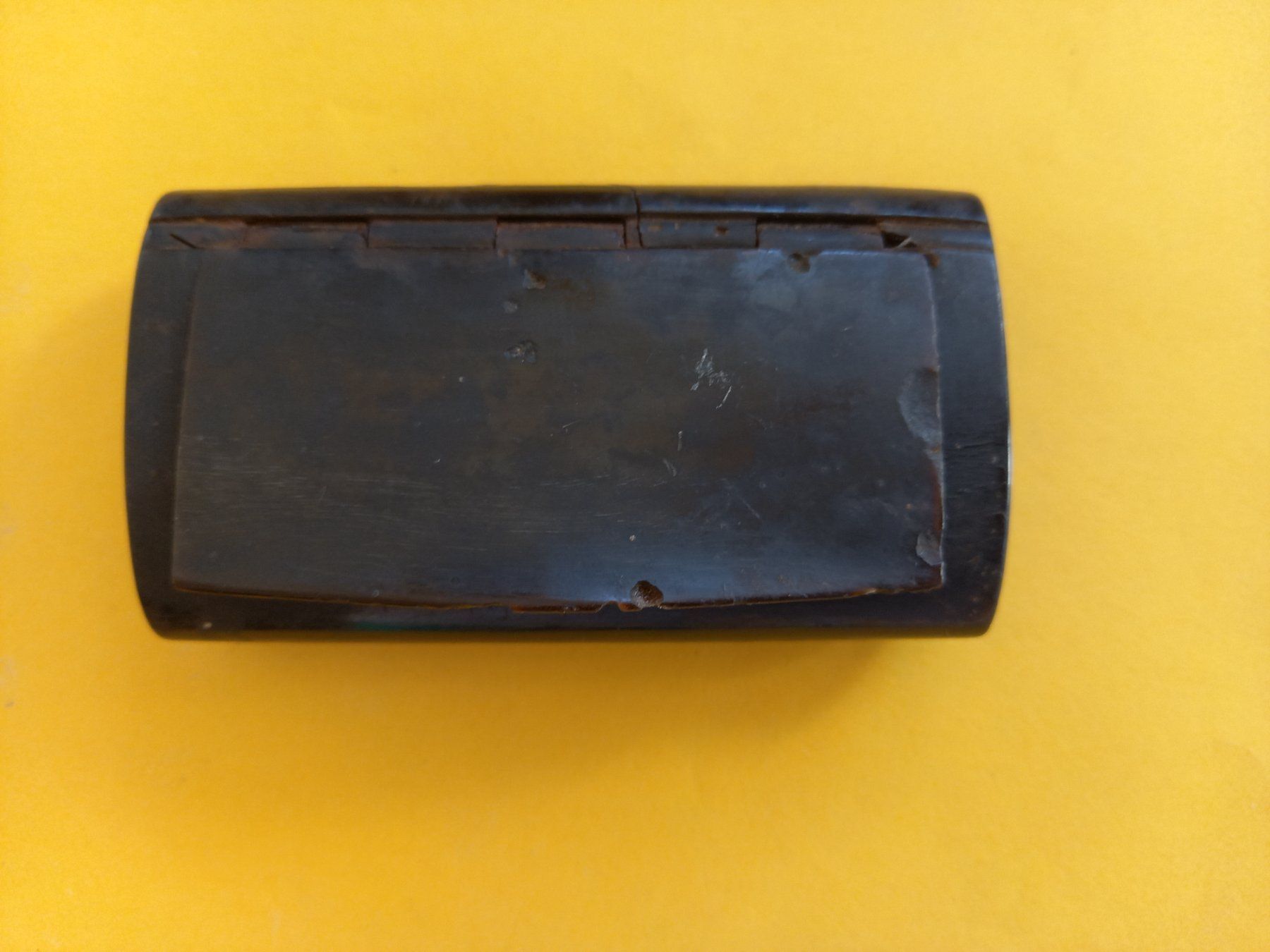 Altri Prodotti per fumatori: Tabatière ancienne en bois – Usato da Rossens FR venduto da Souris1 1