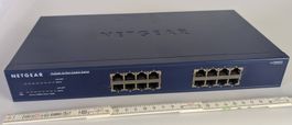Netgear ProSafe 16 Port Gigabit Switch, JGS516 Top!