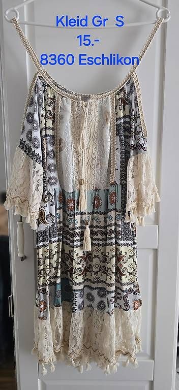 Lots de vêtements: Div. Kleider – D'occasion à Eschlikon TG par jemaroe 1