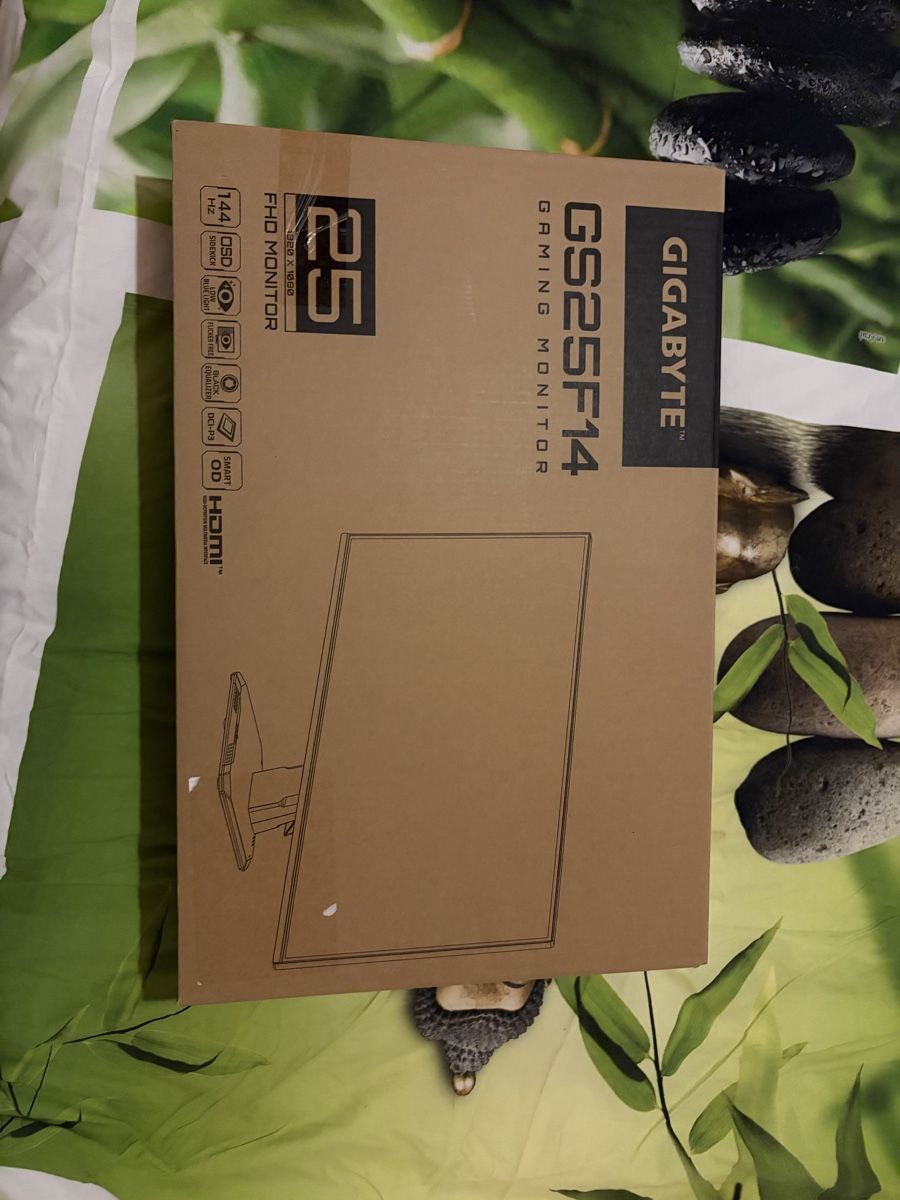 Gigabyte Ecrans: Moniteur Gaming Gigabyte 144hz – Neuf (Voir description) à La Plaine par izo_t9wk 1