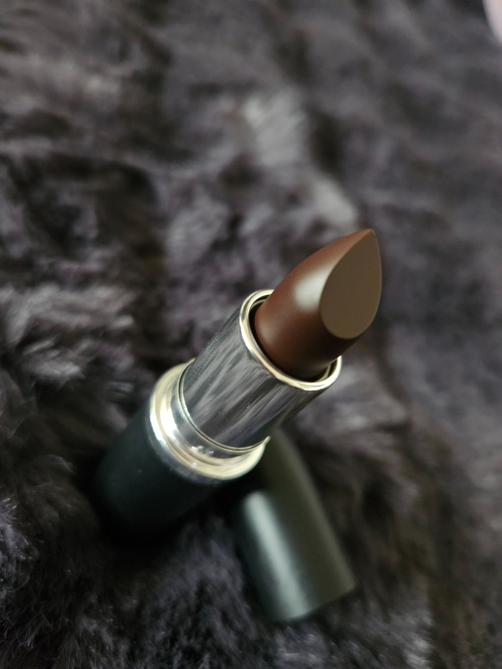 Mac Cosmetics Make-up: MAC Lippenstift - Maximal Sleek, Farbe Cyber 805! – Neu (gemäss Beschreibung) aus Zürich von SkullLady88
