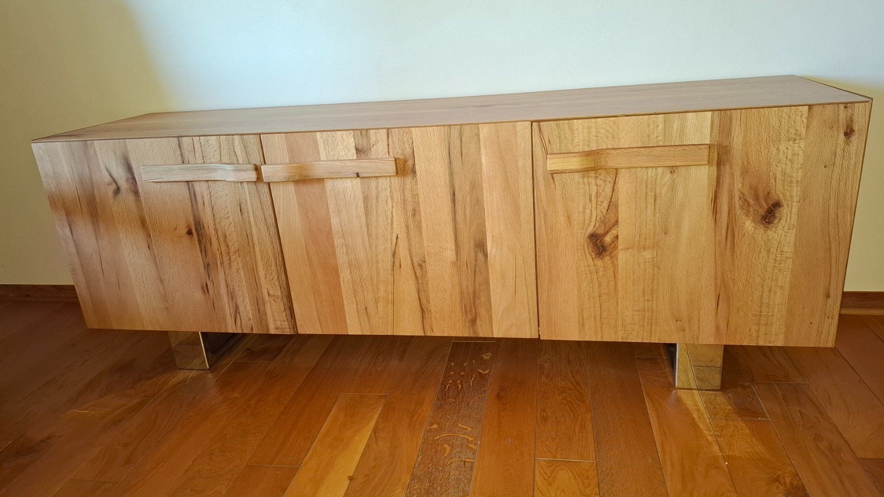 Kommoden: Commode en chêne des marais, Kommode aus massivem Sumpfeiche – Gebraucht aus Sonceboz-Sombeval von AdrianH05 1