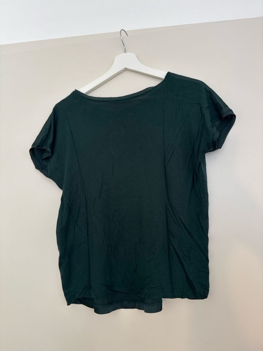 Mango T-shirt: Waldgrünes Shirt Elegant – Usato da Zürich venduto da AnnaSaskia 1