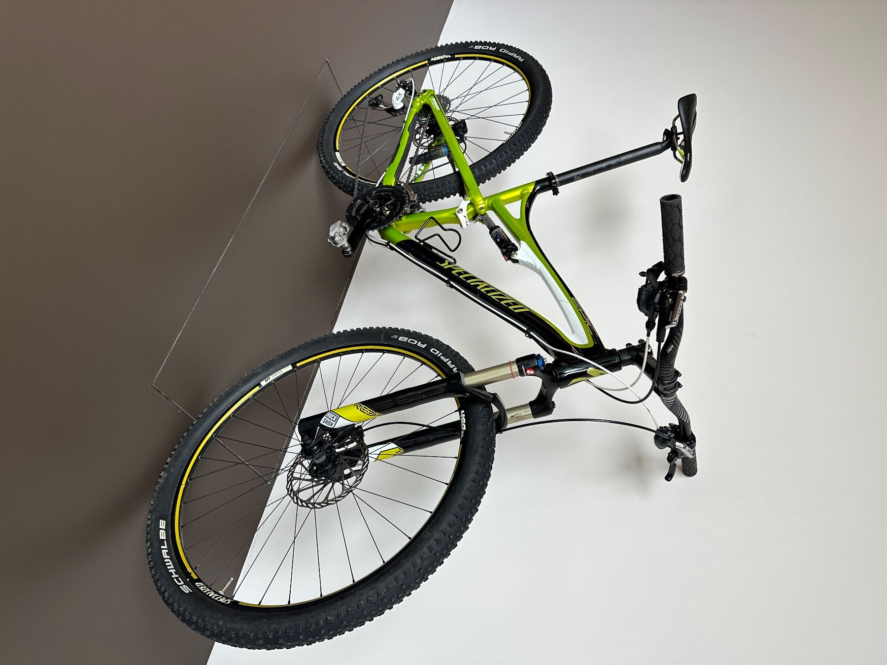 Specialized Velos: Specialized Epic Comp 29 Bike – Gebraucht aus Frauenfeld von  1