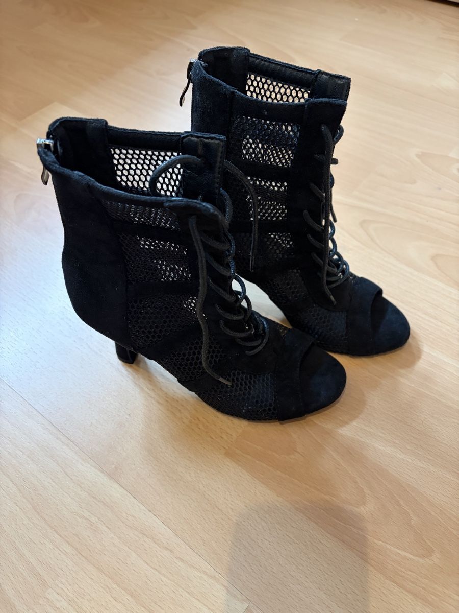Damenschuhe: Dance Heels – Neu (gemäss Beschreibung) aus Oberwil b. Zug von lil_r629 1