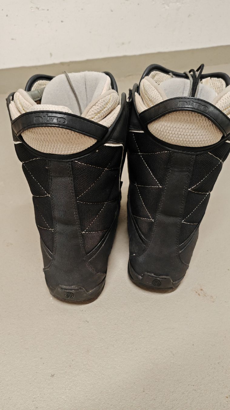 Snowboard Nitro Scarpe da uomo: Snowboard Boots Nitro Barrage Grösse 41.5 / US 9.5 – Usato da Basel venduto da tobiasr06 1