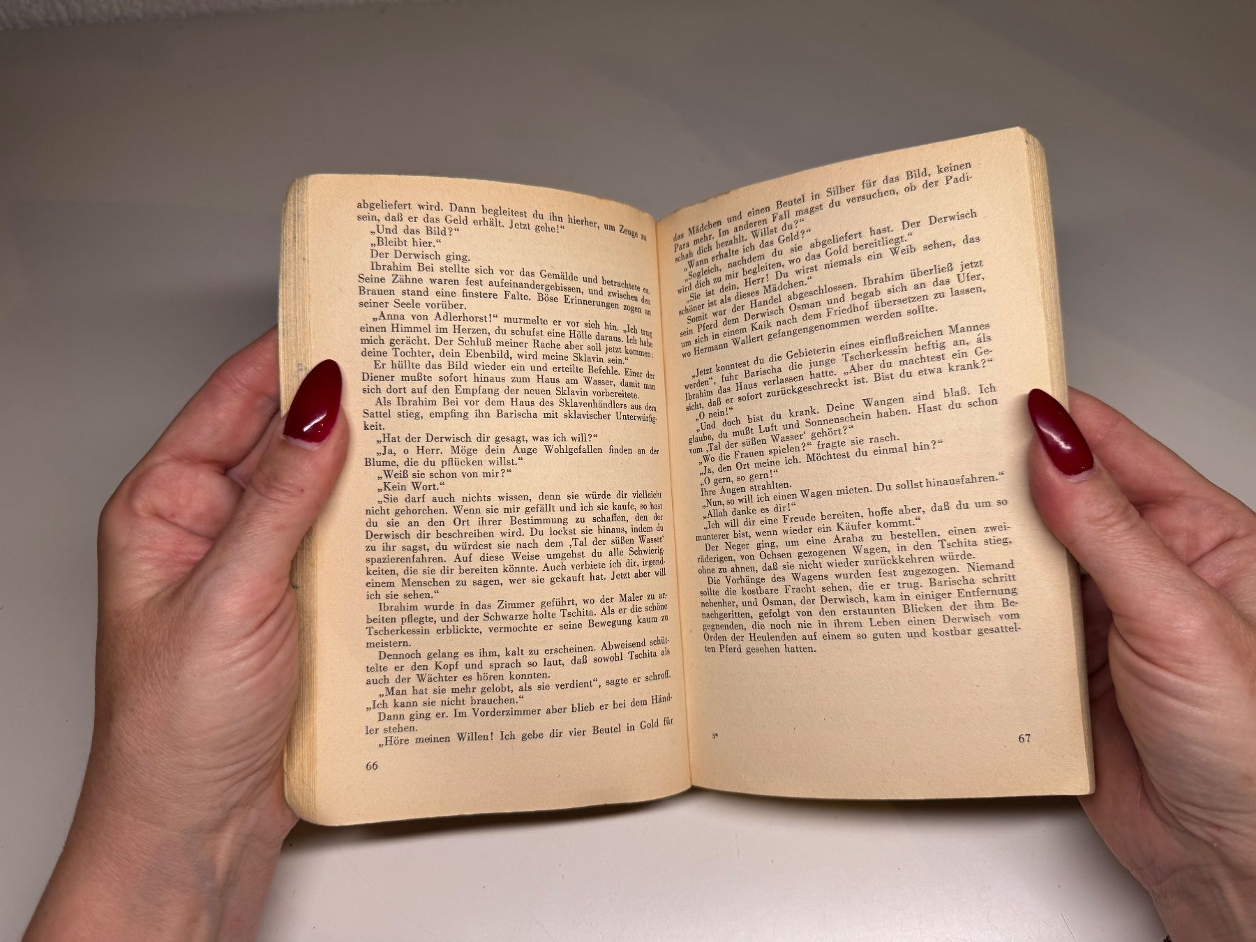 Libri: ROMAN: Karl May, Der Derwisch – Usato da Grosswangen venduto da Kleine.Knoepfe 5