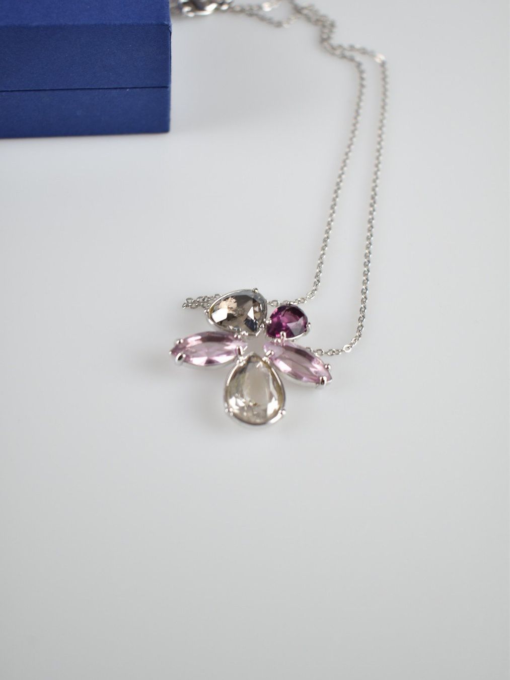 Swarovski Ketten: Swarovski Kette, silber, neuwertig – Neu (gemäss Beschreibung) aus Nürensdorf von 2ND_STORY 1