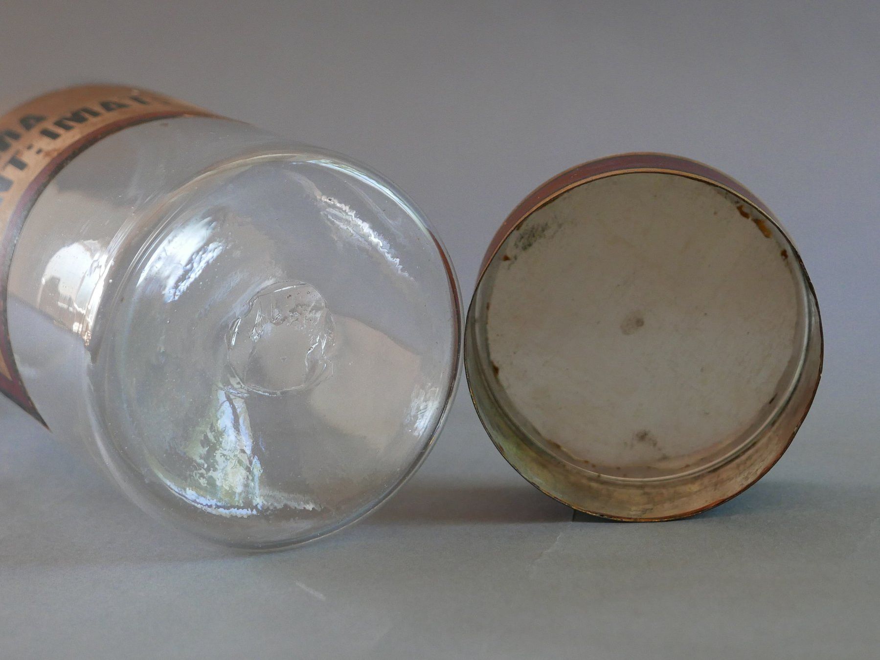 Gläser: ANTIKE APOTHEKER-DOSEN GLAS 19. JH. – Gebraucht aus Balgach von Zwischenraum 3
