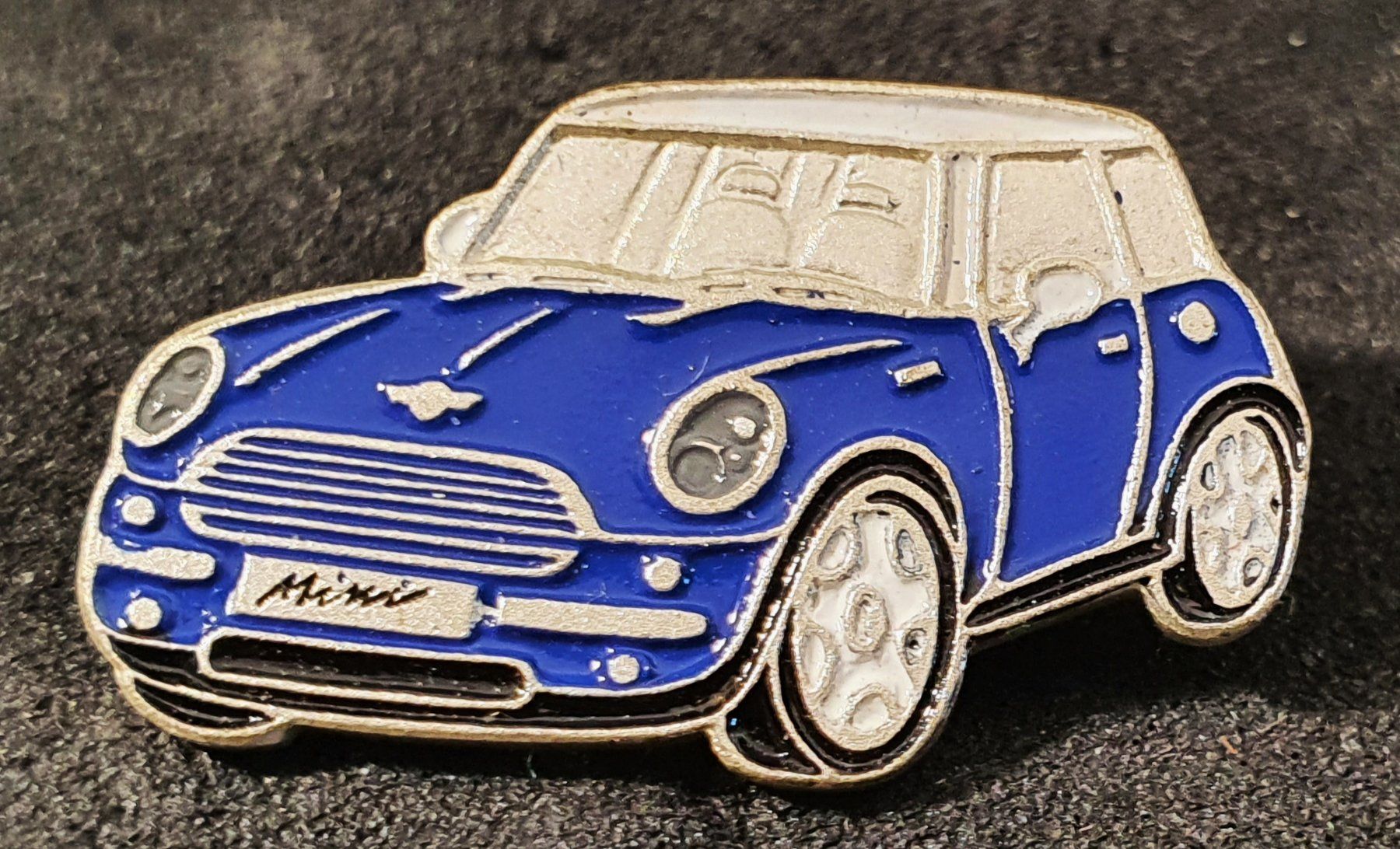 Mini Placchette & Badge: GG366 - Pin Auto Mini  /  BMW – Usato da Reinach BL venduto da Boston-Verkauf