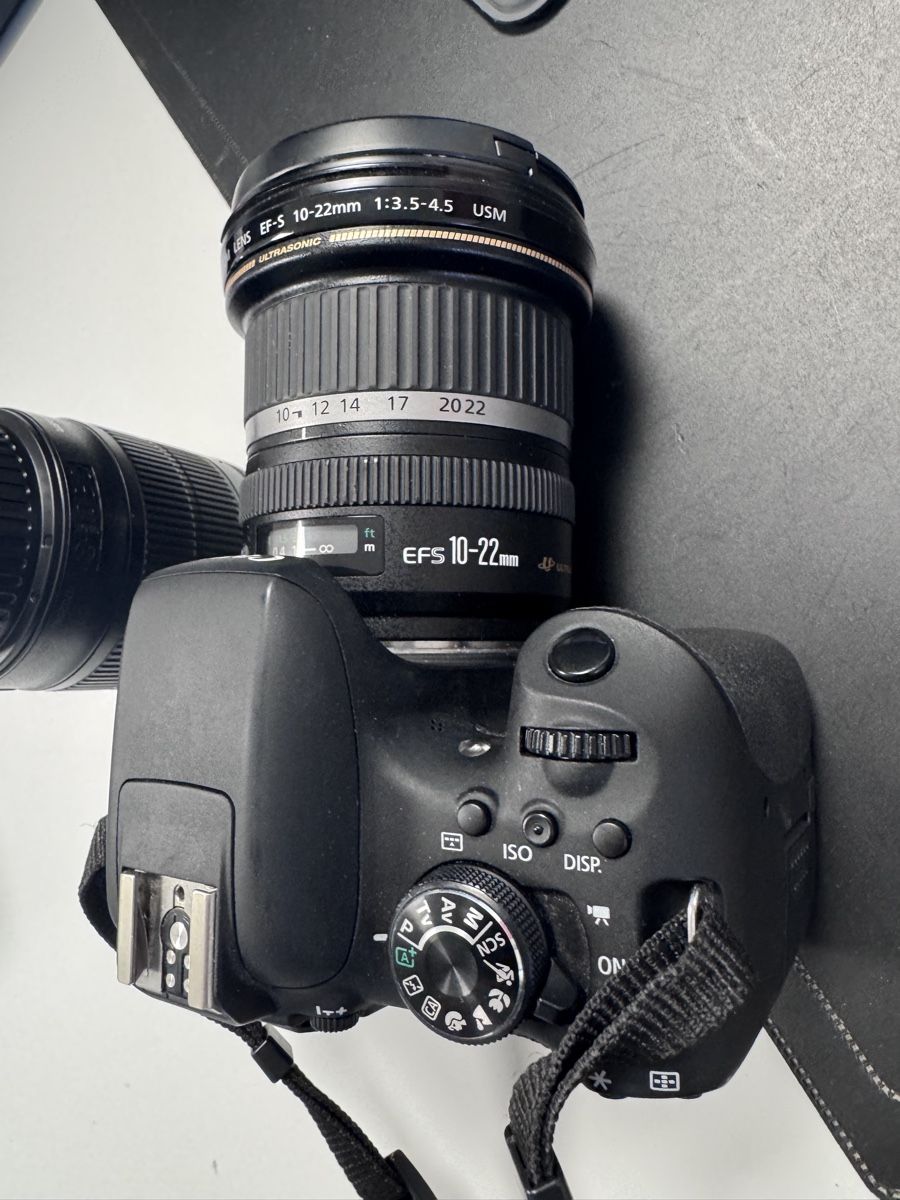 Canon Appareil photo: Canon EOS 750D Kit mit 2 Objektiven (1x Weitwinkel) – D'occasion à Nenzlingen par mtiag 3